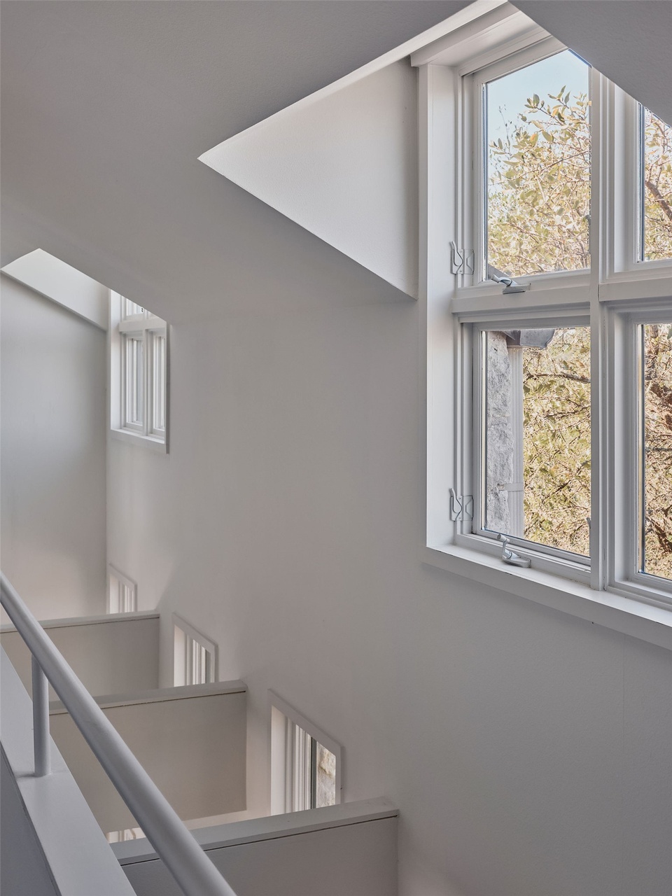 4911 Bull Mountain Cv